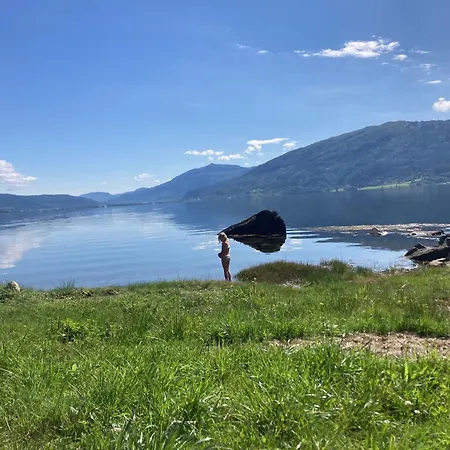 Unik Perle Ved Fjorden *